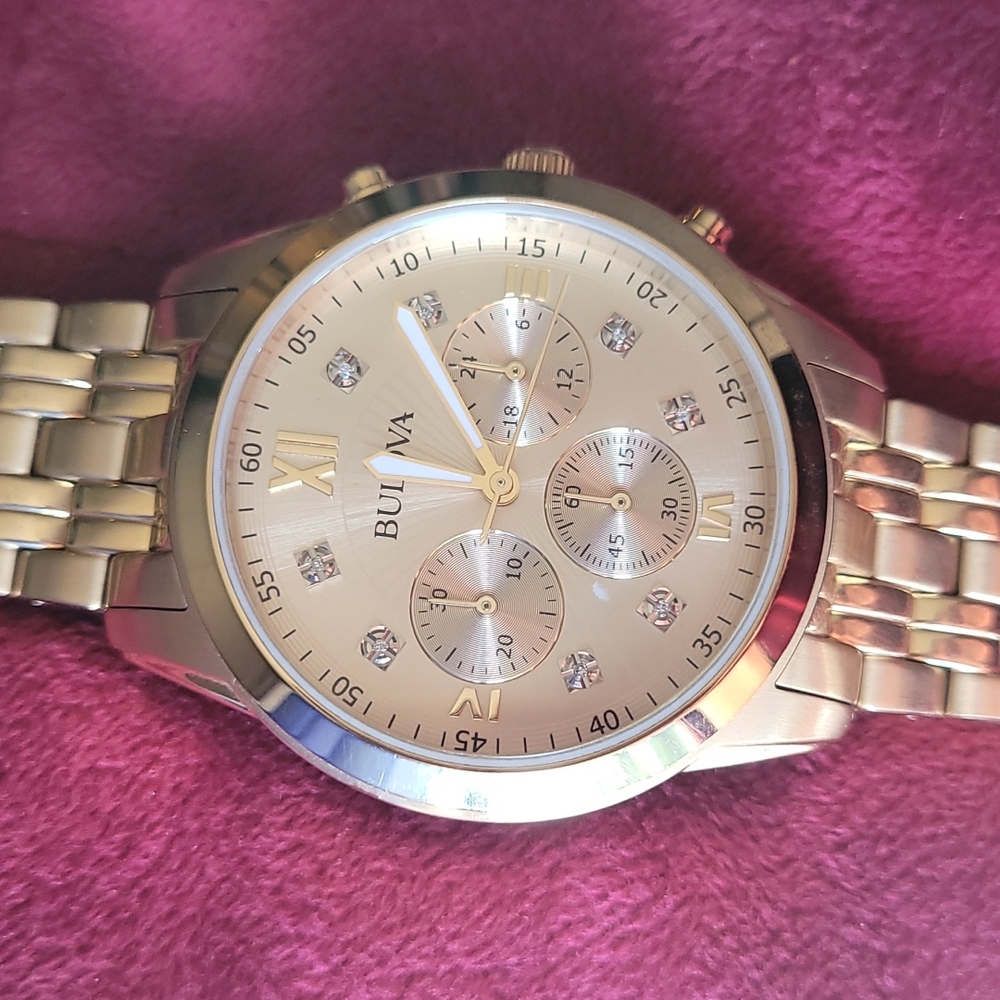 Watch - Picture 6 of 9
